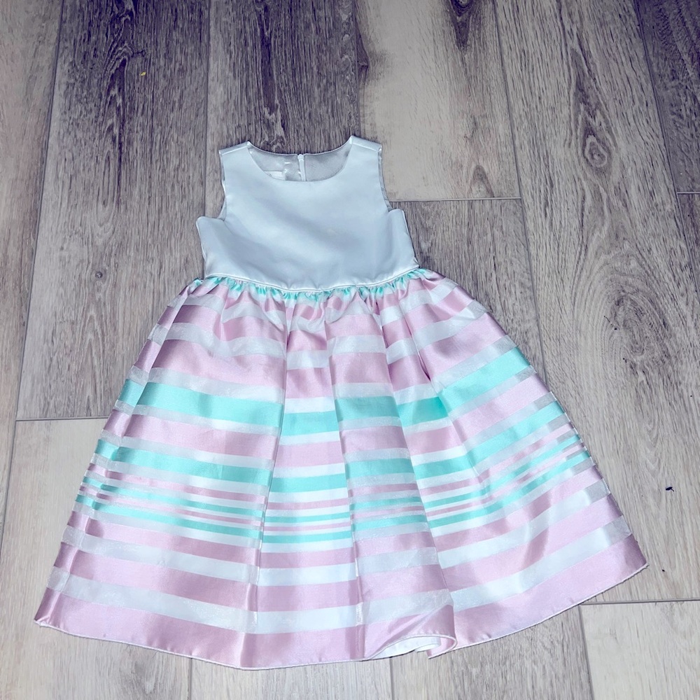 Girl princess dress size 6